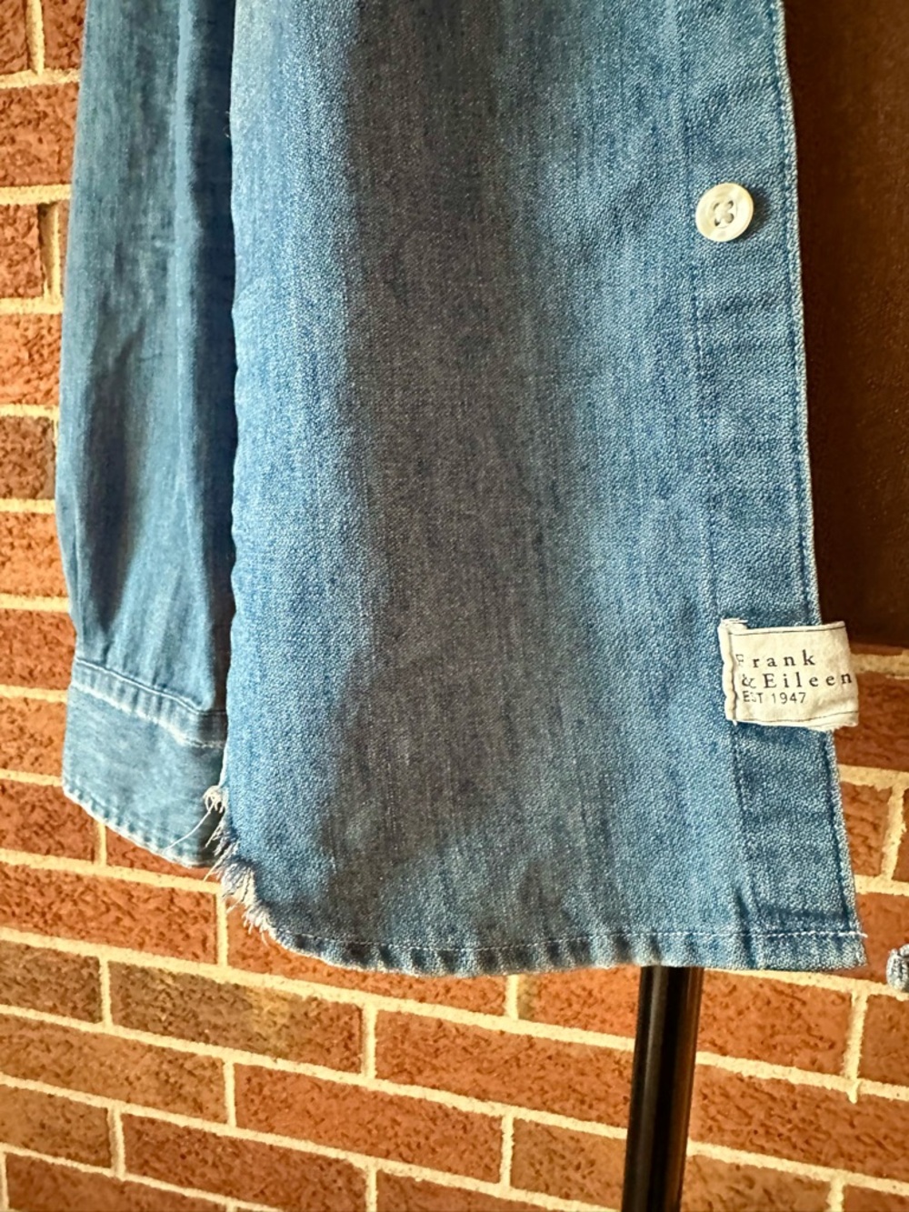 Frank & Eileen Denim Button-Up Collared Long Sleeve Blue Women's, Size XS - Picture 10 of 10